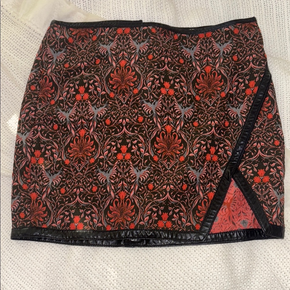 Express Black & Red Mini Skirt w/ faux leather trim